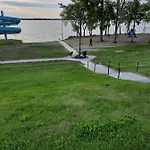 Kisfaludy Vendeghaz * Abádszalók
