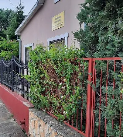 Kisfaludy Vendeghaz Apartment Abadszalok