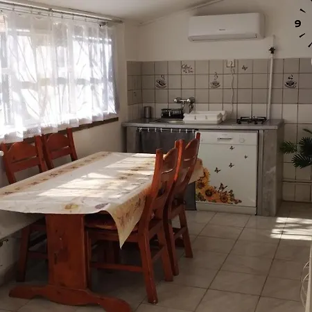 Kisfaludy Vendeghaz