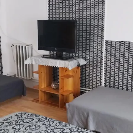 Kisfaludy Vendeghaz Apartment *