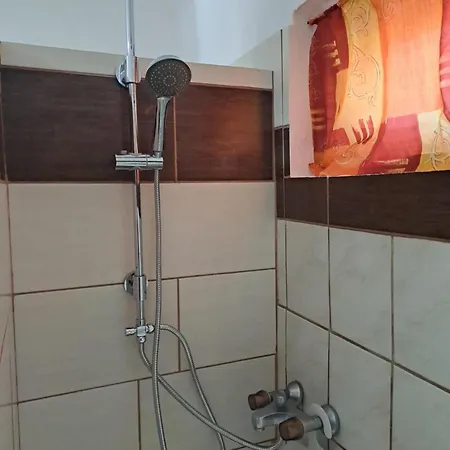 Kisfaludy Vendeghaz Abadszalok