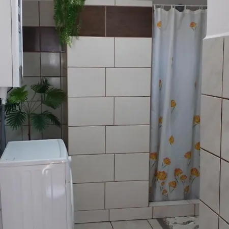 Kisfaludy Vendeghaz Apartment